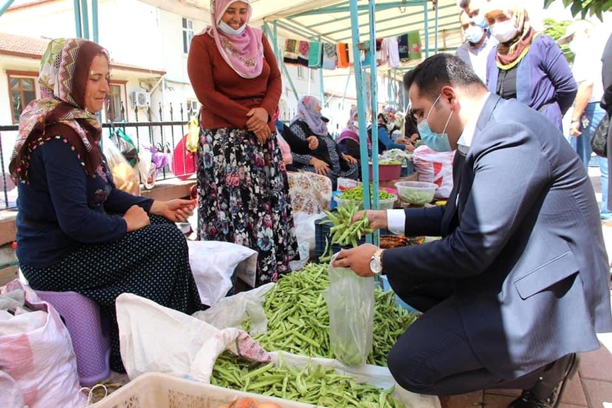 Kaymakam Gökcecik\'ten pazar esnafına yakın ilgi