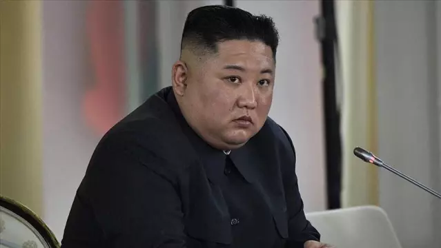Kuzey Kore lideri Kim Jong-Un zayıflamış hali dikkat çekti Kuzey Kore lideri Kim Jong-Un zayıflamış hali dikkat çekti