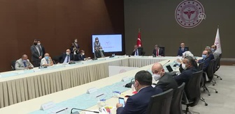 Sağlık Bakanı Koca: '(Kovid-19) Aşılanmayanların okula alınmama gibi bir durumu olmaz. Öğretmenlerimizin aşılanma oranlarının giderek arttığını...