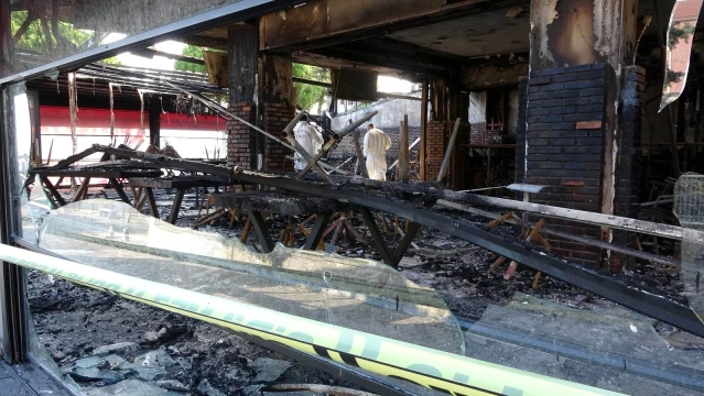 Son dakika haberleri | Samsun'da 2 kişinin öldürüldüğü bar gece yakıldı