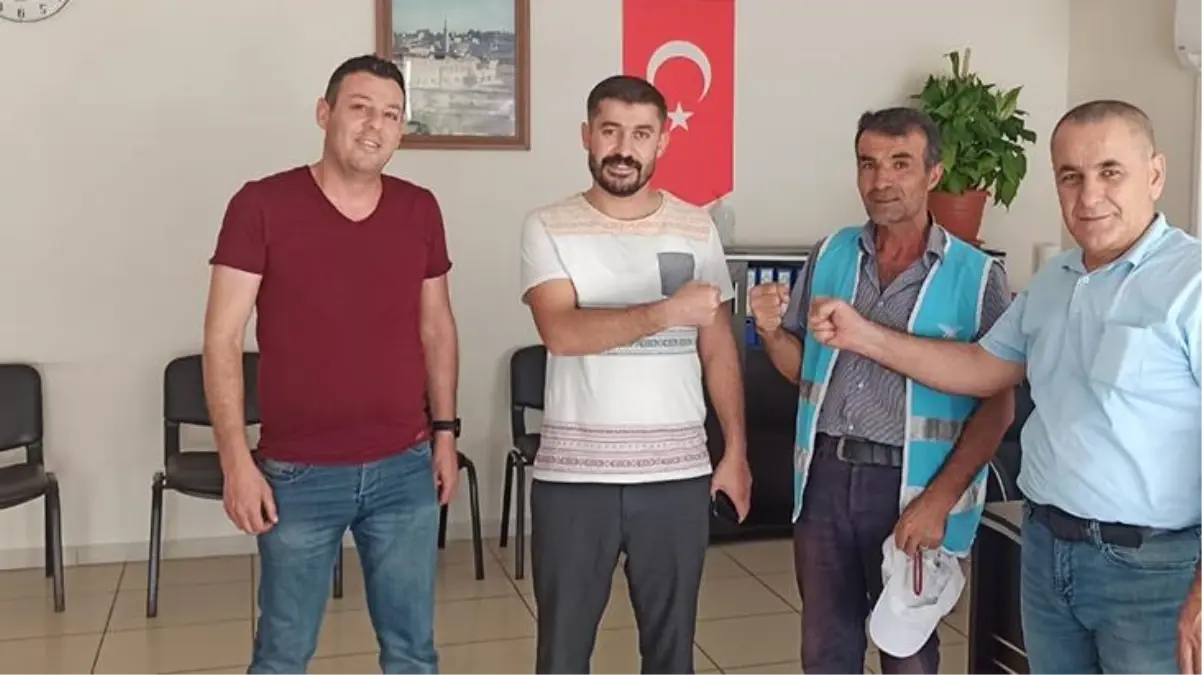 Bir çanta dolusu para bulan temizlik görevlisinden alkışlanacak hareket