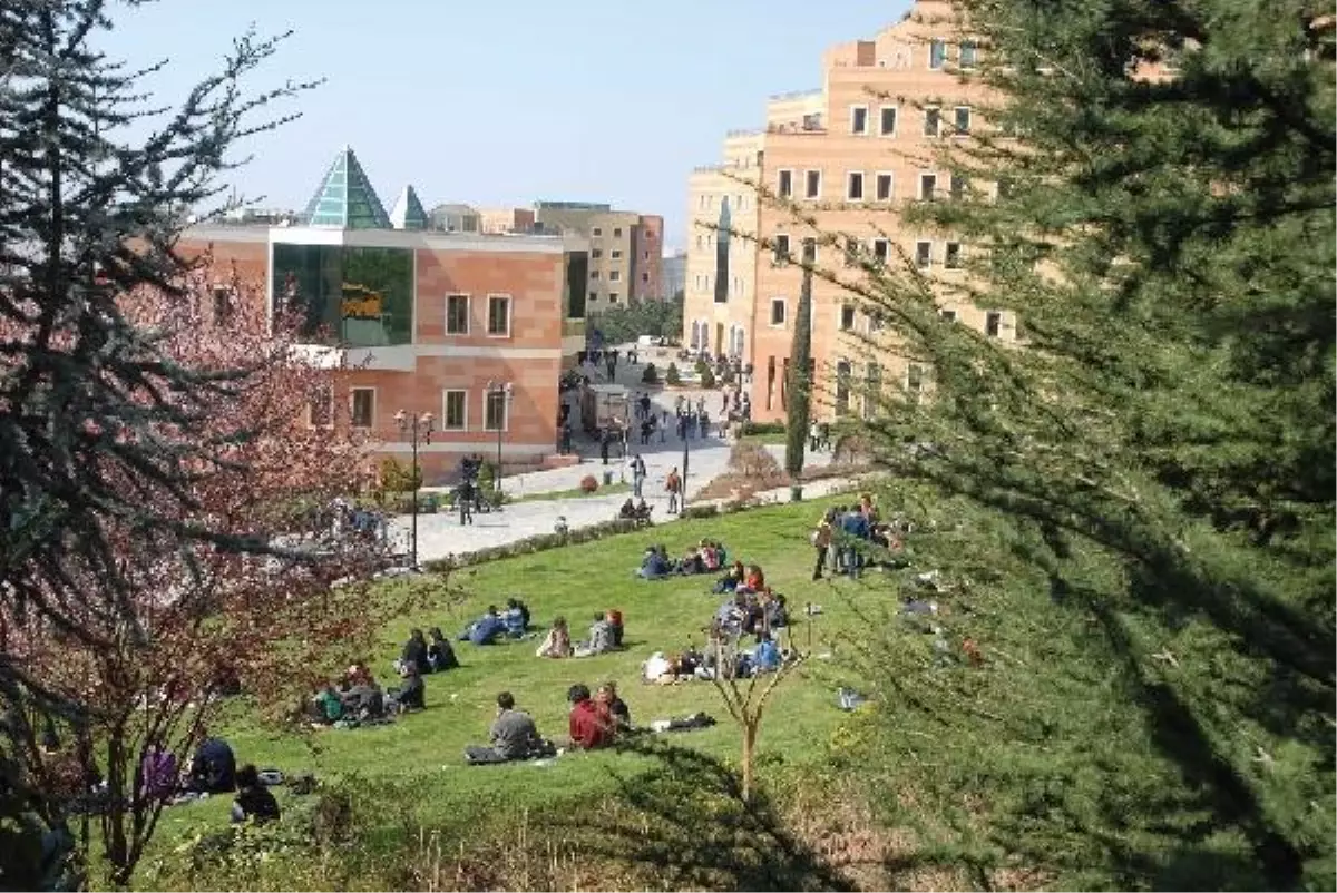 Üniversitelerde yüz yüze eğitim başlıyor; hazırlıklarda sona gelindi