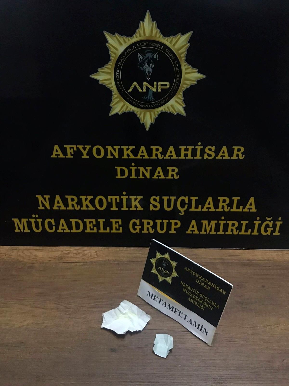 Üstlerinde metamfetaminle yakalandılar