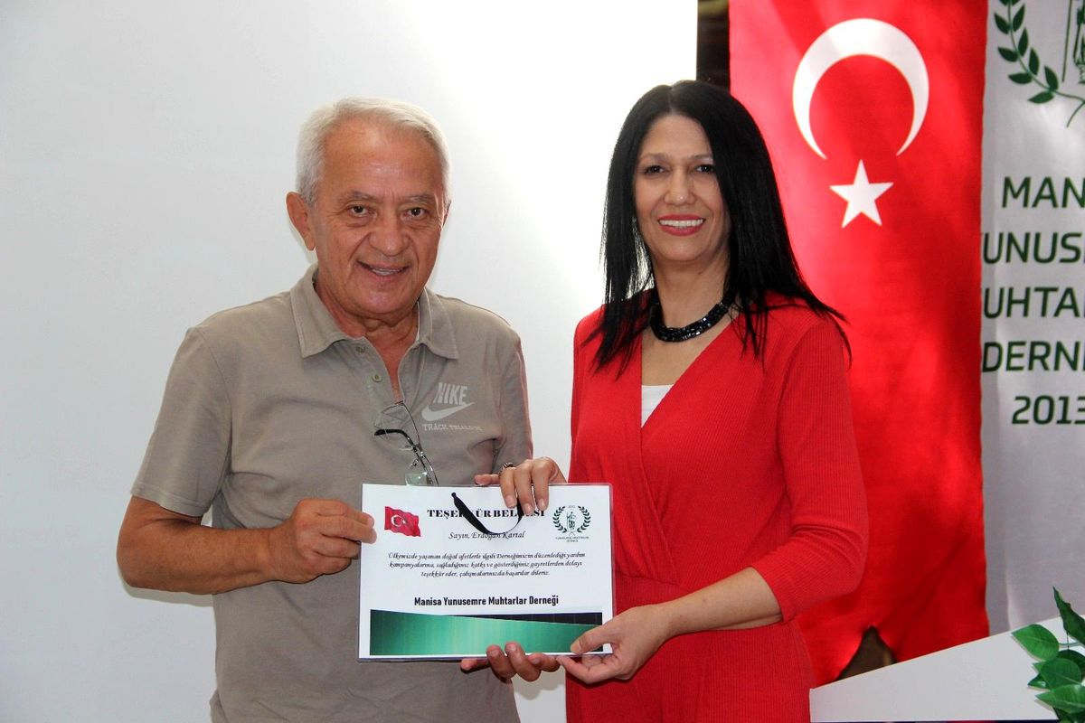 Yunusemre Muhtarlar Derneği 8. yaşını kutladı