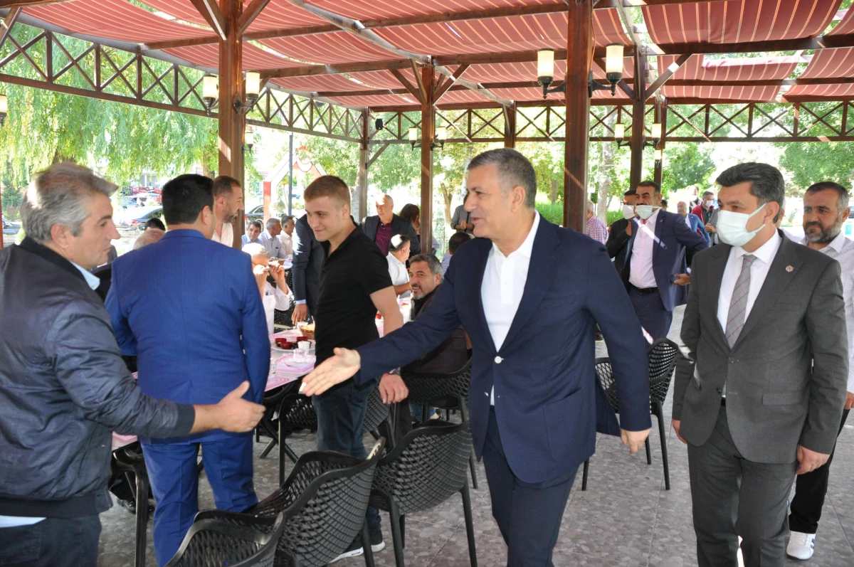 Esenyurt Belediye Başkanı Bozkurt\'tan Başkan Ferhat Yılmaz\'a ziyaret