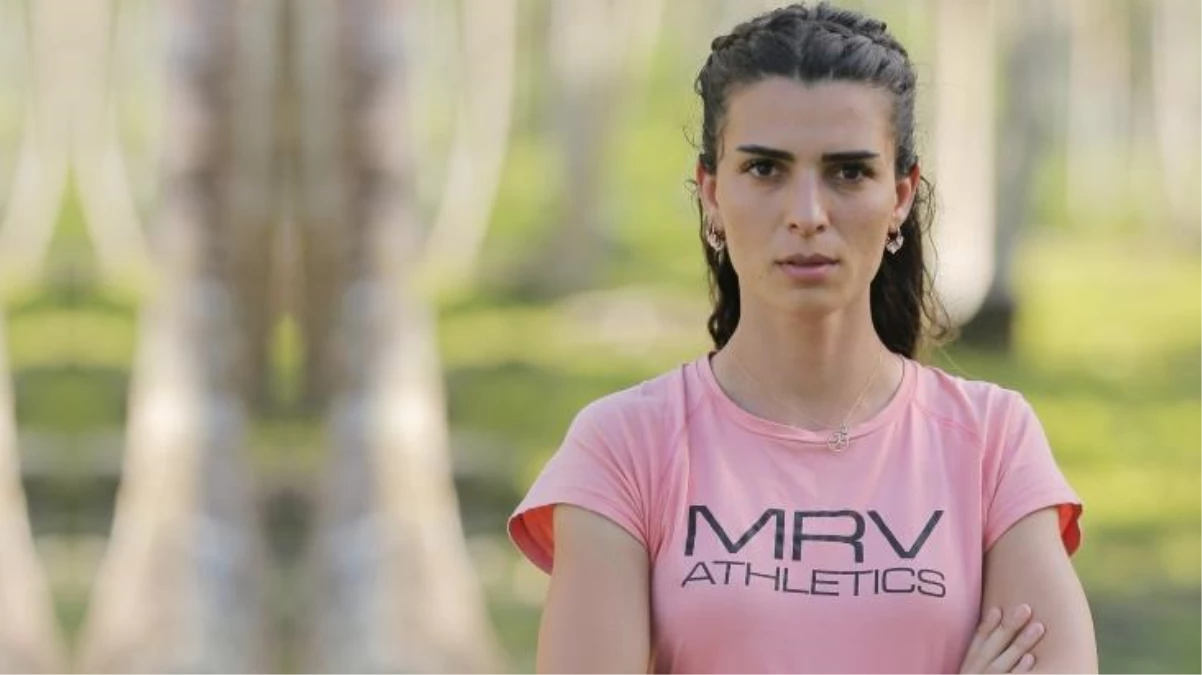 Eski Survivor yarışmacısı Merve Aydın\'ın acı günü! Annesi kanser sebebiyle yaşamını yitirdi