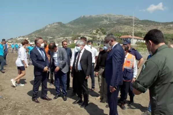 HATAY VALİSİ DOĞAN: HEM DENİZDEN HEM KARADAN MÜDAHALEMİZ SÜRÜYOR HATAY VALİSİ DOĞAN: HEM DENİZDEN HEM KARADAN MÜDAHALEMİZ SÜRÜYOR