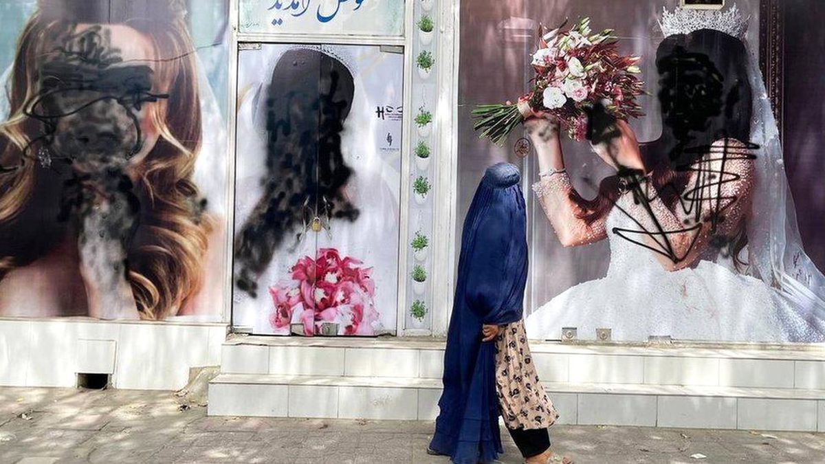 Kabil\'de yaşayan makyaj sanatçısı: Taliban benim gibi kadınları hedef alıyor