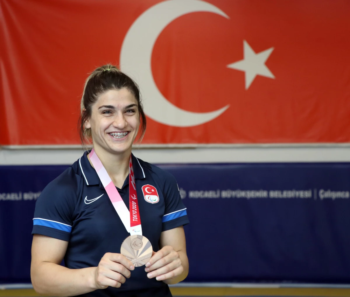 Paralimpik judocu Zeynep Çelik, Tokyo\'da bronz madalya kazanmanın "buruk" sevincini yaşıyor Açıklaması