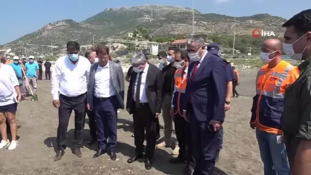 Samandağ sahilindeki petrol sızıntısı Suriye'den geldi