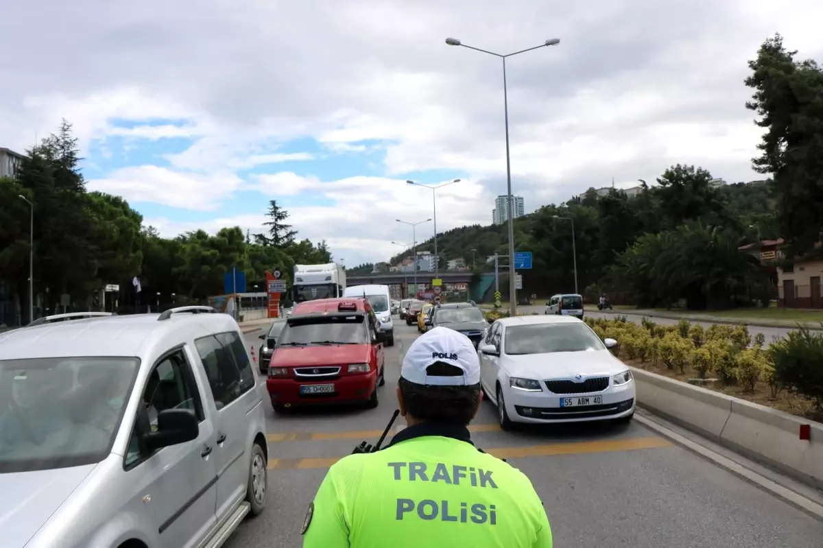 Samsun\'da 247 araç trafikten men edildi