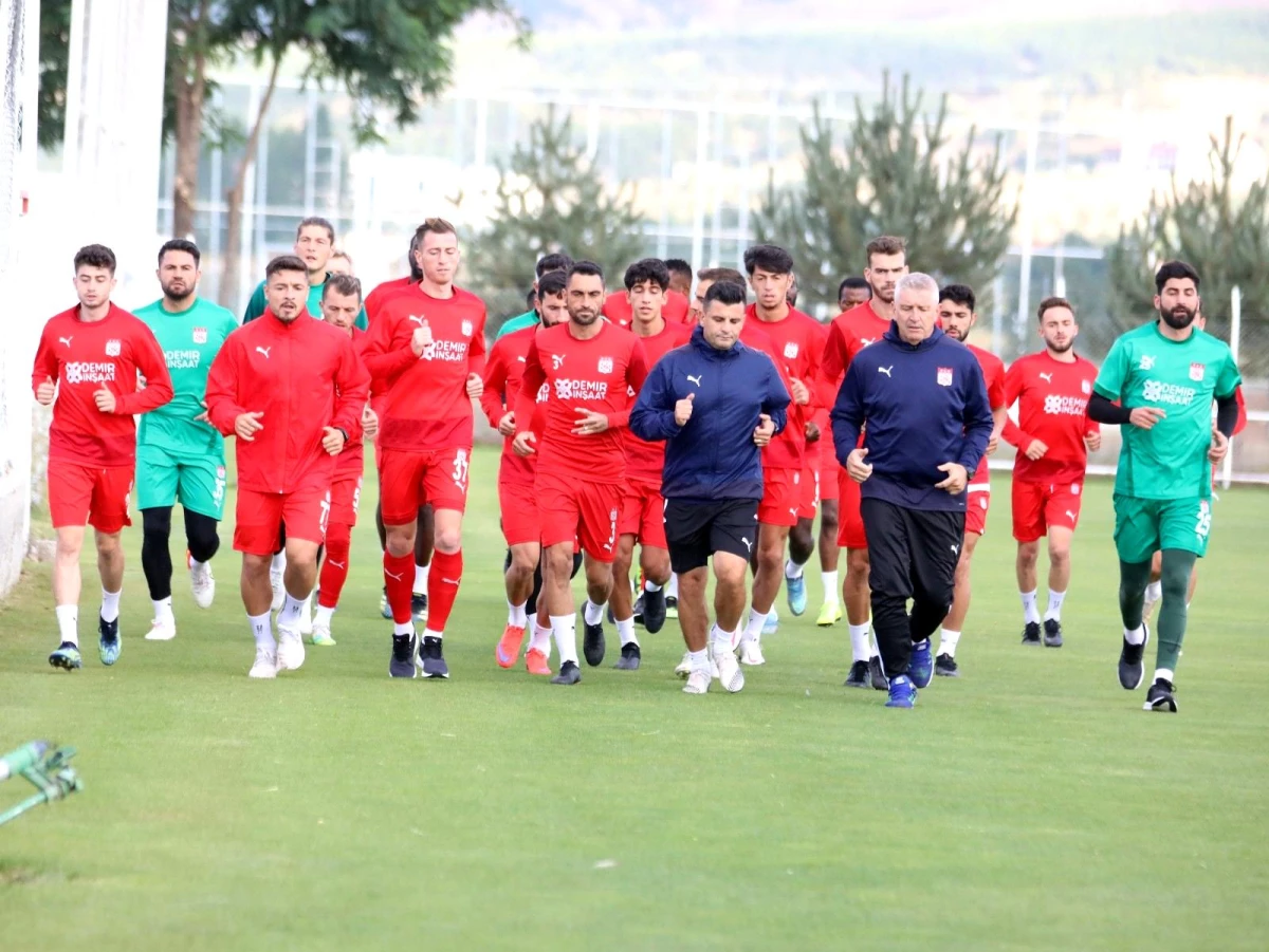 Sivasspor\'da Fenerbahçe hazırlıkları başladı