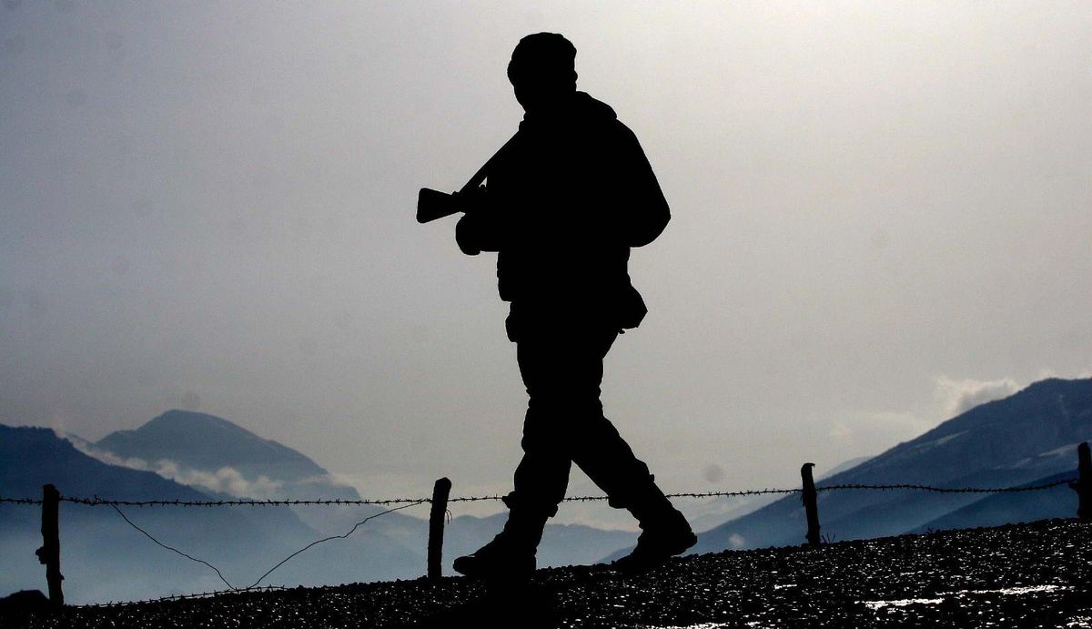 Terör örgütü PKK\'da çözülme devam ediyor, 1 örgüt mensubu daha ikna yoluyla teslim oldu