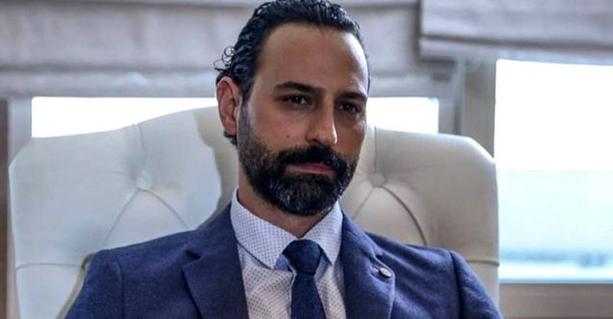 Ünlü oyuncunun acı günü! Bu sözlerle duyurdu