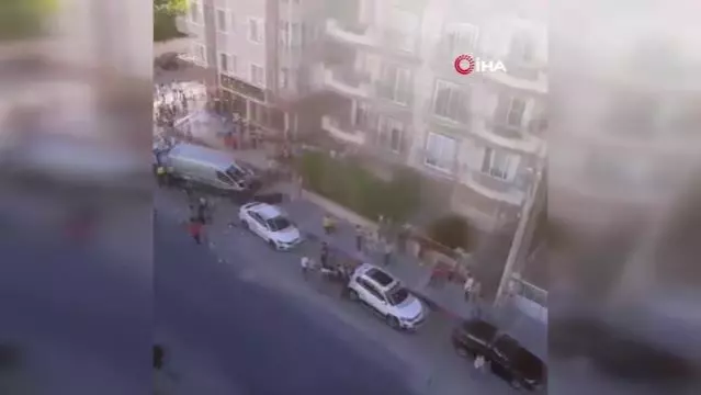 Son dakika haberi: 17 yaşındaki ehliyetsiz sürücünün karıştığı kazada 1 kişi öldü, 3 kişi yaralandı Son dakika haberi: 17 yaşındaki ehliyetsiz sürücünün karıştığı kazada 1 kişi öldü, 3 kişi yaralandı