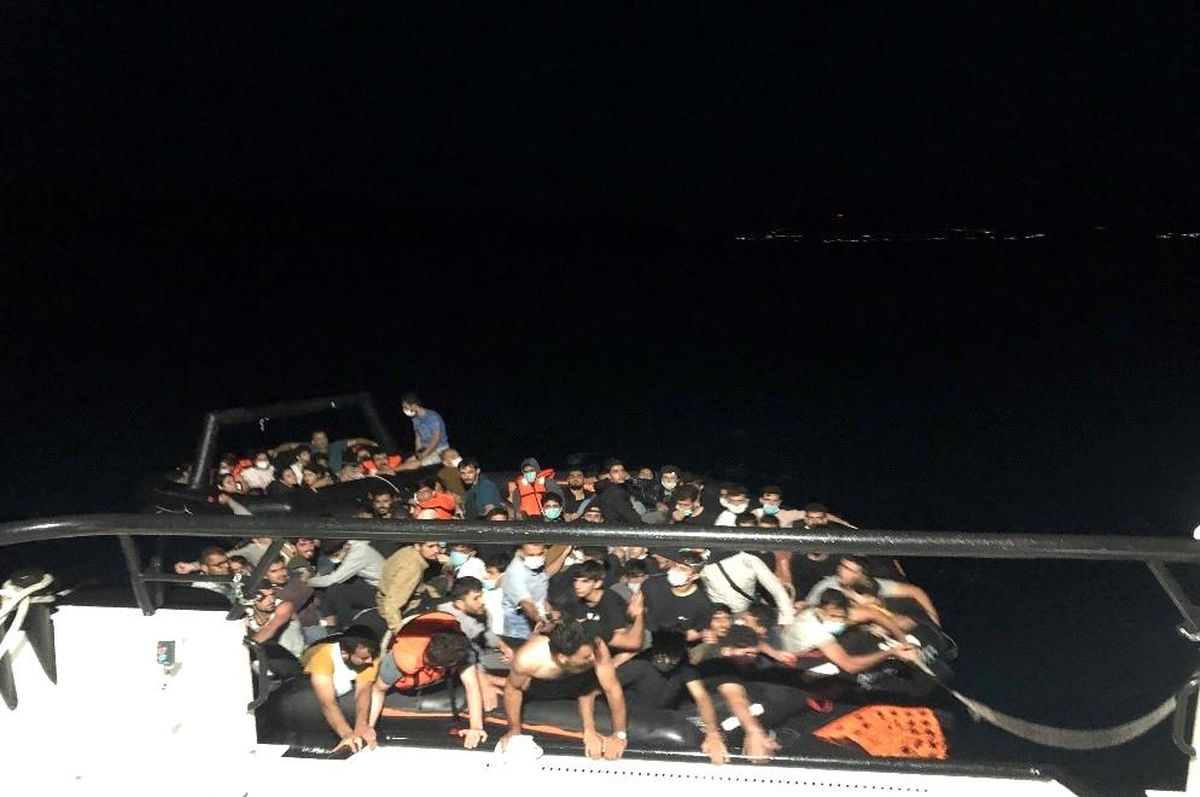 Aydın\'da 83 düzensiz göçmen kurtarıldı