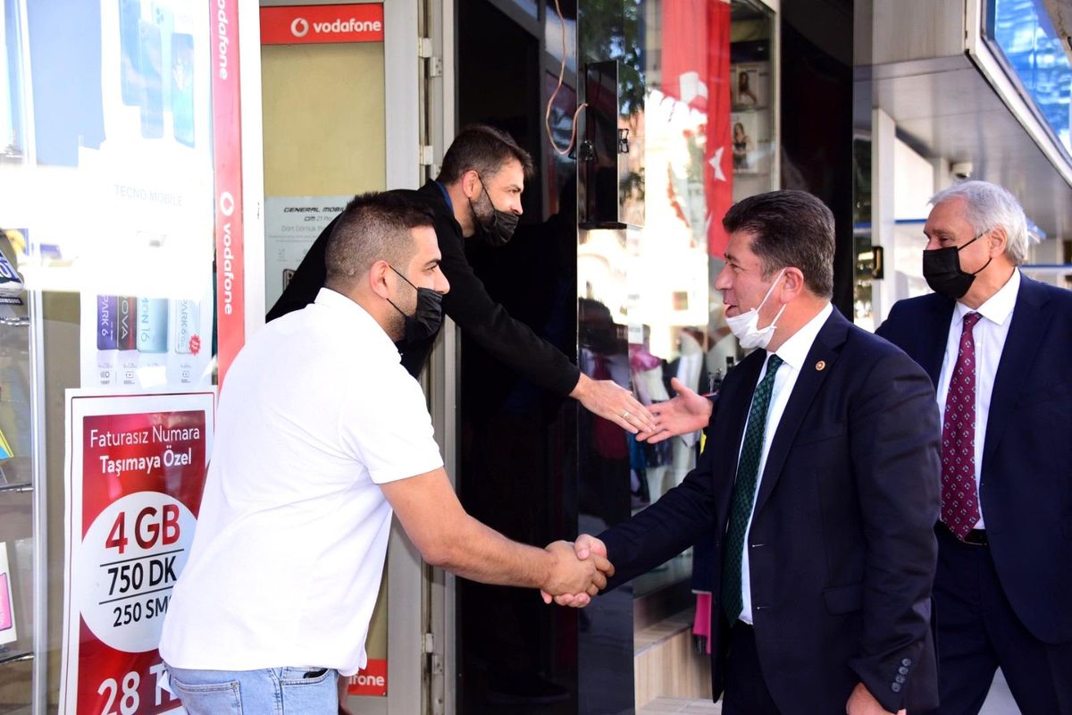 Başkan Bakkalcıoğlu ve Milletvekili Tüzün, Bozüyüklülerin kurtuluş bayramını kutladı