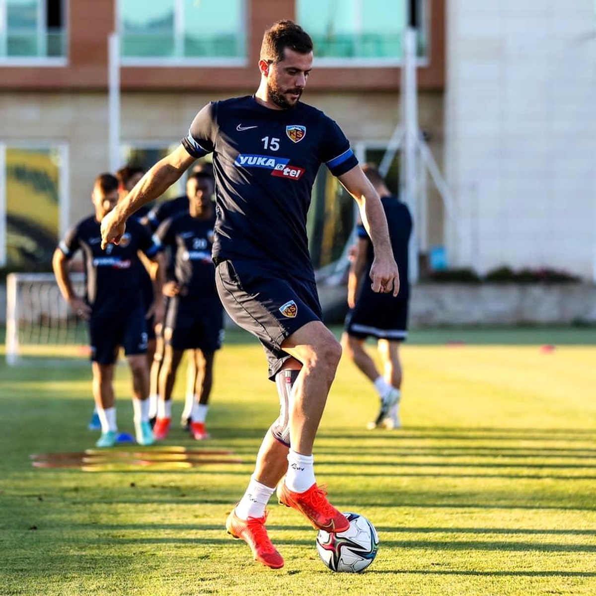 Kayserispor\'da hazırlıklar sürüyor