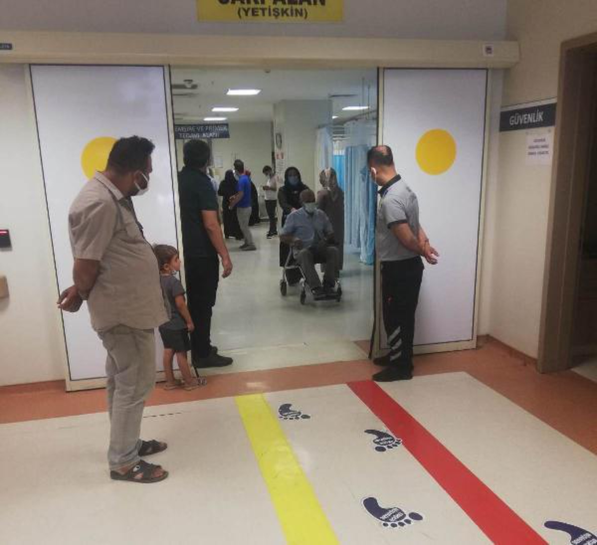 Otomobil ile TIR çarpıştı: 1 ölü, 5 yaralı
