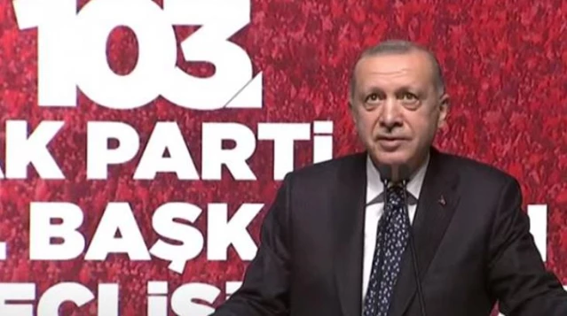Cumhurbaşkanı Erdoğan, sorusuna cılız sesle cevap veren salondakilere sitem