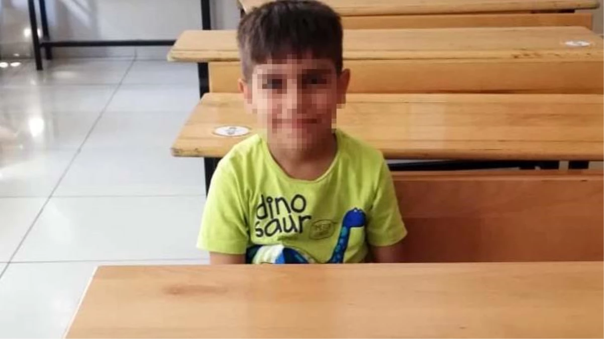 Son Dakika: Üzerine ahşap gardırop devrilen 6 yaşındaki Mustafa Polat hayatını kaybetti.