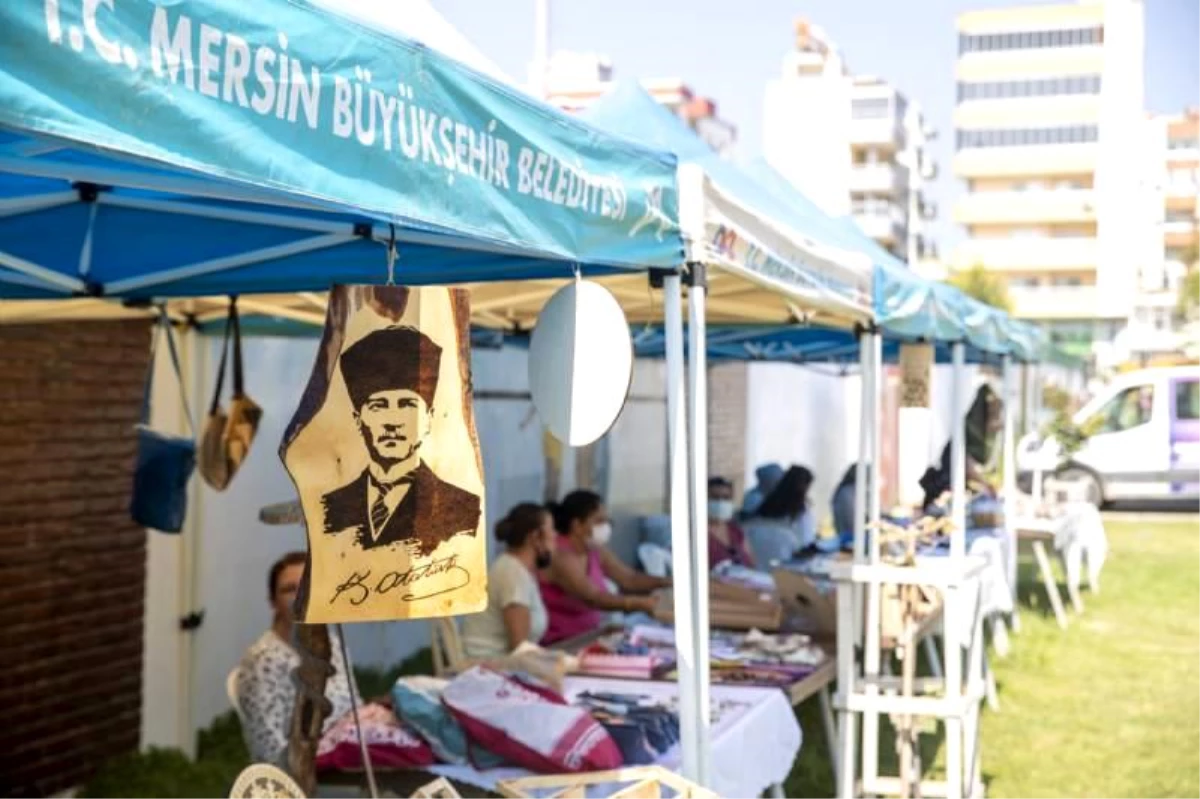 Mersin\'de "Üretici Kadın Stantları" açıldı