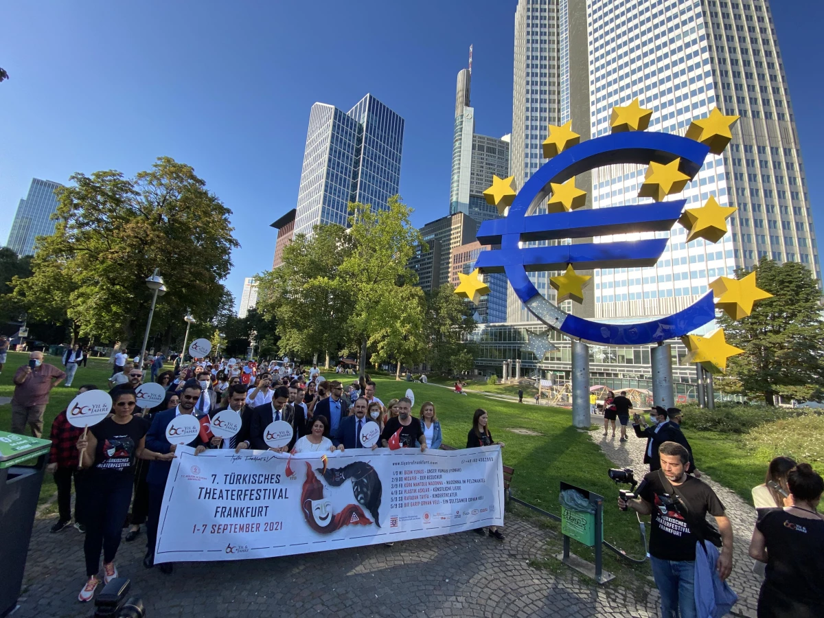 FRANKFURT - "Göçün 60\'ıncı Yılı Korteji" düzenlendi