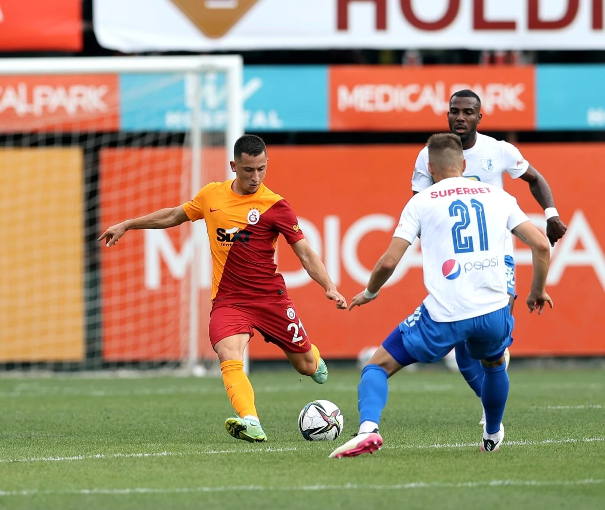 Galatasaray hazırlık maçında Farul Constanta\'ya 3-1 mağlup oldu