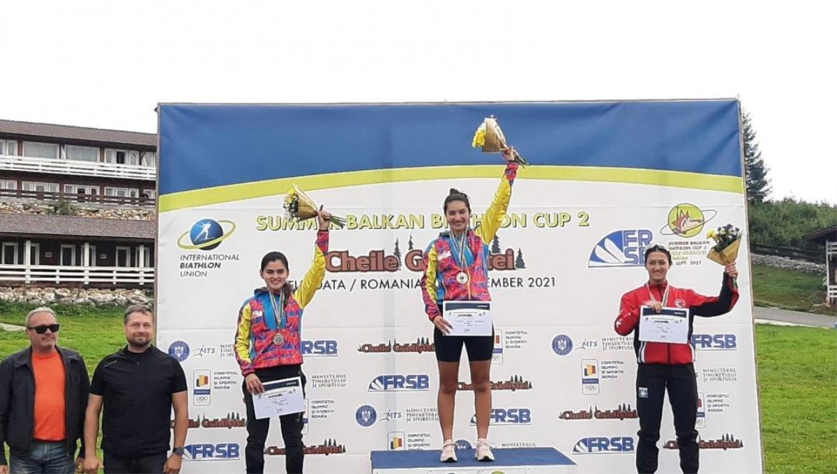 Genç milli biatloncu Ebru Tuncer\'den Romanya\'da bronz madalya