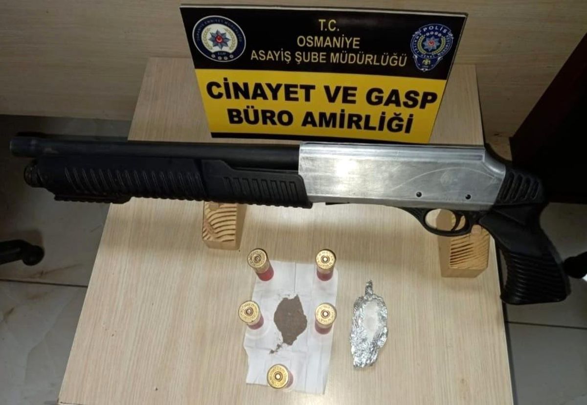 Son dakika... Osmaniye\'de ruhsatsız 5 silah ele geçirildi