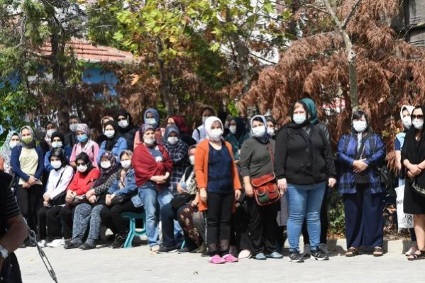 Tren kazasında hayatını kaybeden kadın, babasına Kelle koltukta gidiyoruz demiş