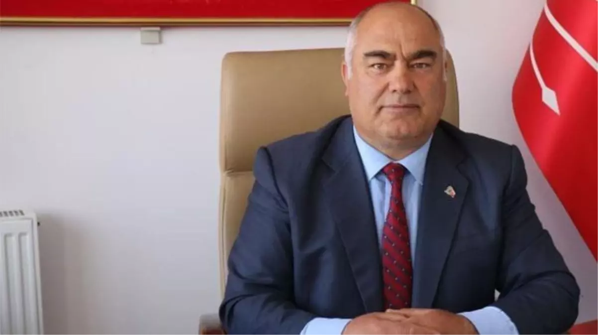 Çaycı kadını taciz ettiği iddiasıyla CHP Erzurum İl Başkanı Bülent Oğuz, görevden alındı