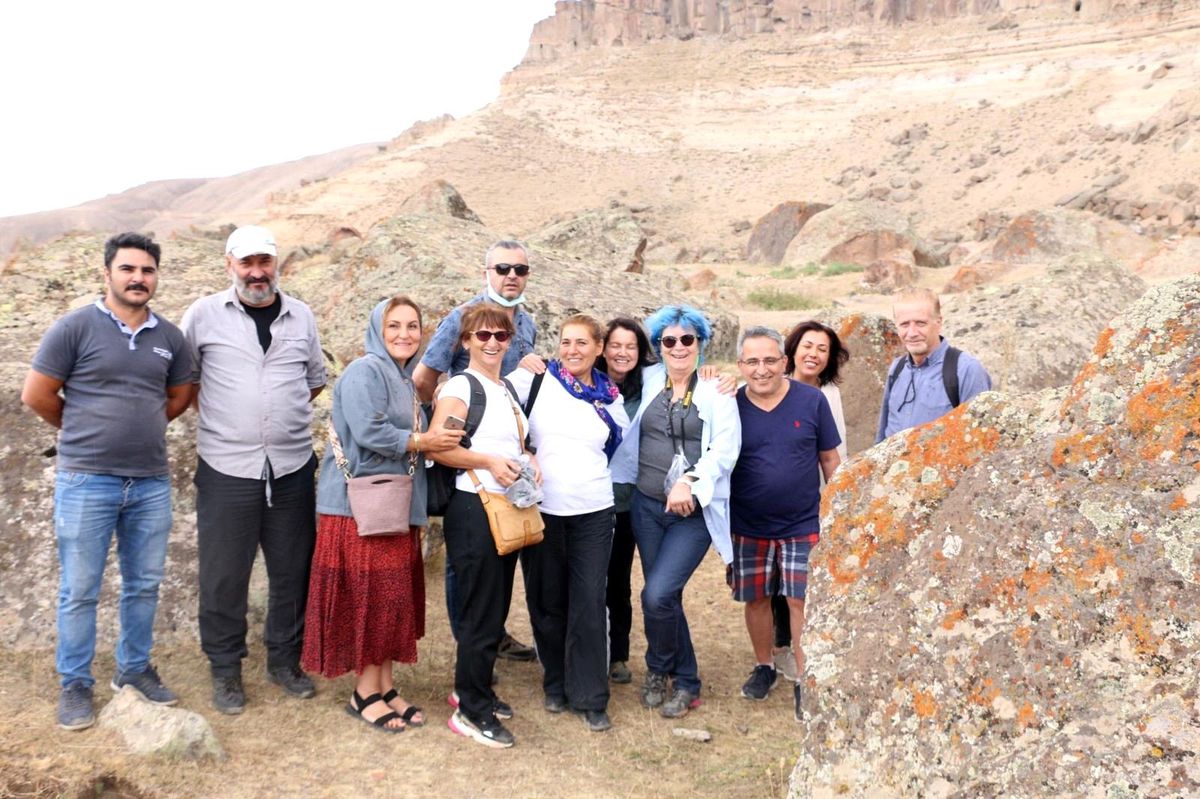 Diyadinliler turistlerini ağırladı