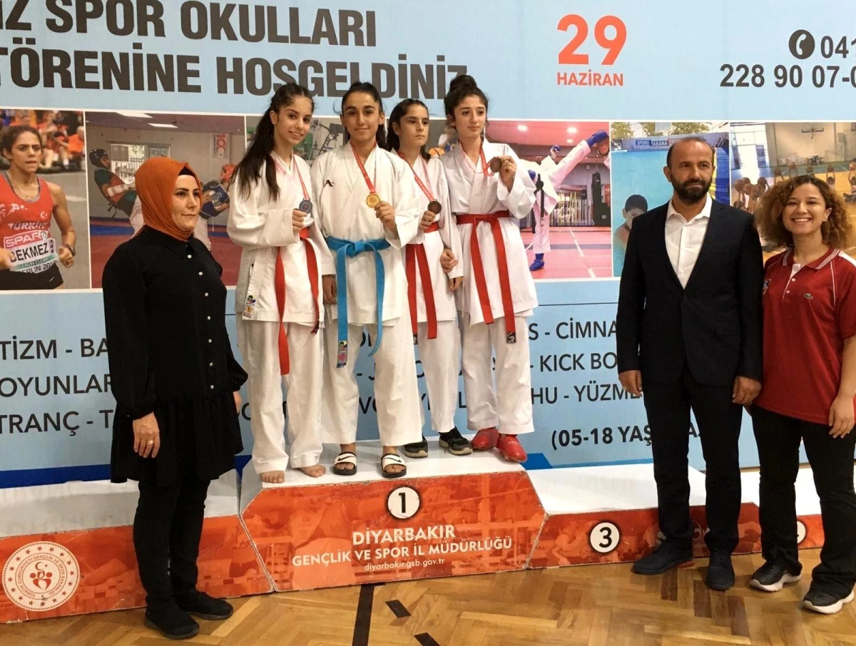 Diyarbakır\'da karate turnuvası yapıldı