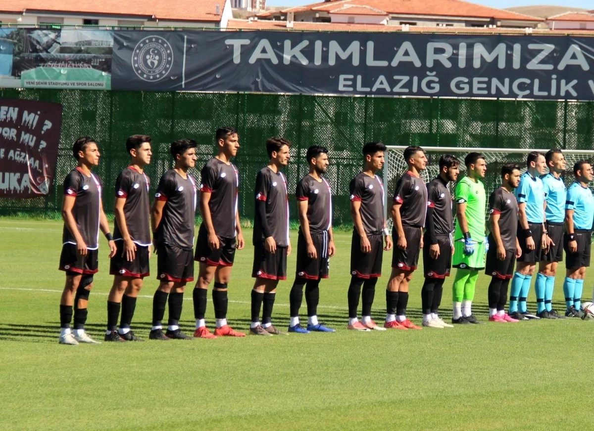 Elazığspor ilk maçında kayıp