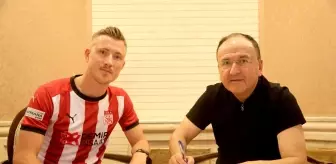 Fredrik Ulvestad resmen Sivasspor'da