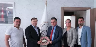 KKTC Güreş Federasyonu Başkanı Öznacar'dan Türkiye Güreş Federasyonu Başkanı Musa Aydın'a ziyaret