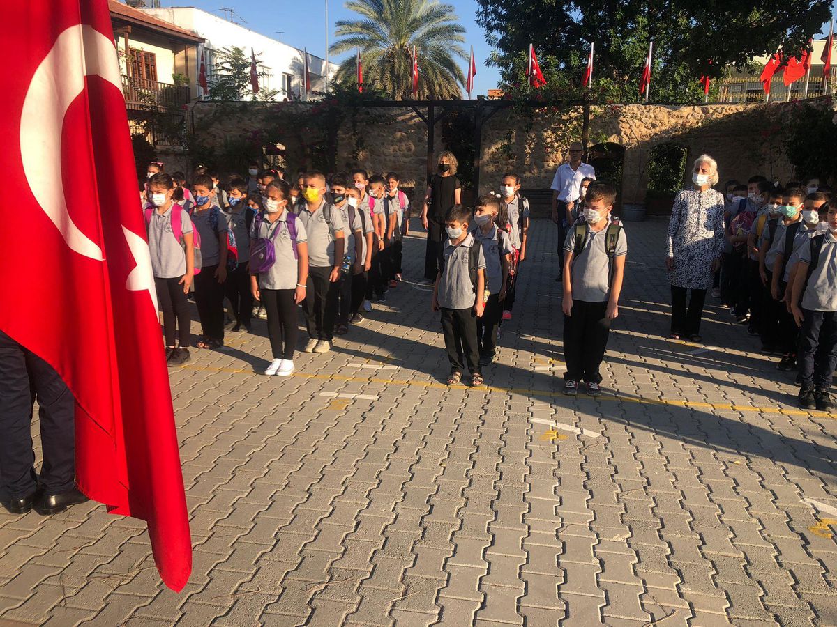 Kozan\'da 28 bin 419 öğrenci ders başı yaptı
