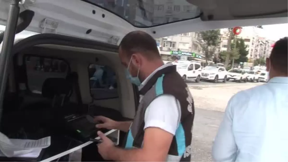 Okul çıkışı saatinde de servis denetimleri sürdü