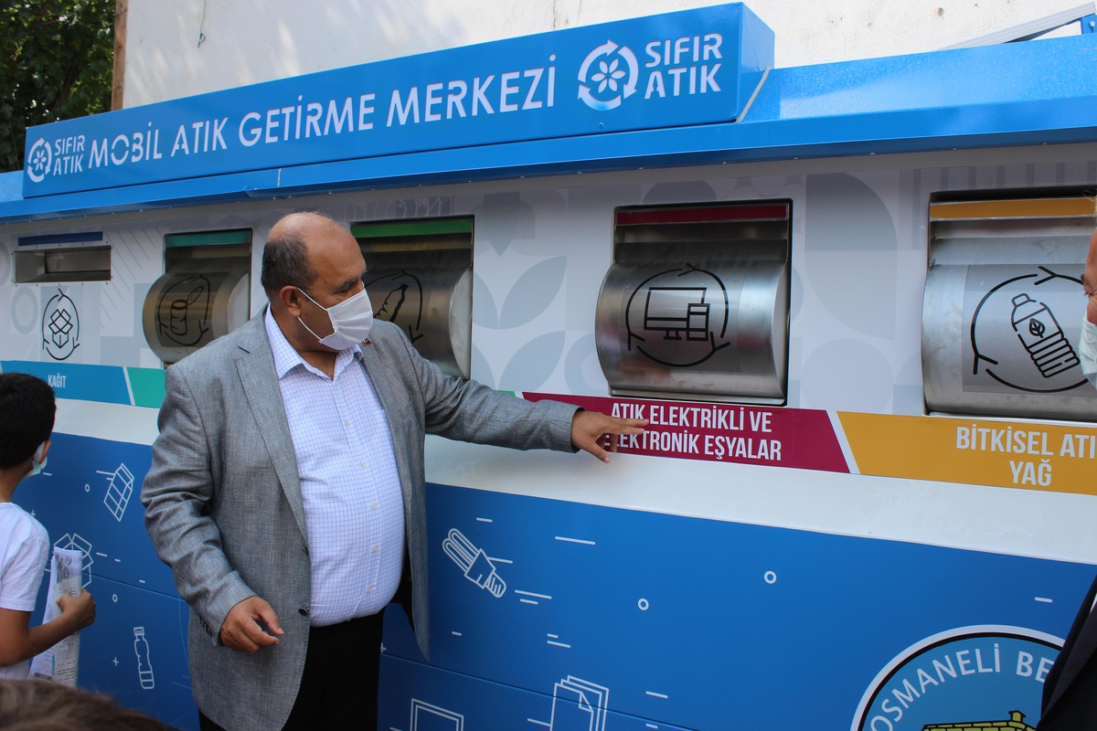 Osmaneli\'de dört noktaya mobil atık merkezi konuldu