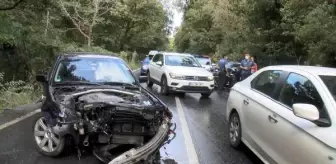 Son dakika haber | SARIYER'DE YAĞMURUN KAYGANLAŞTIRDIĞI YOLDA KAZA: 3 YARALI