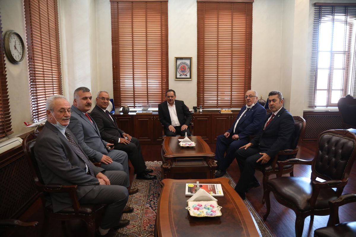 DSP Genel Başkanı Önder Aksakal\'dan FETÖ\'yle mücadeleye destek