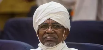 Son dakika haberleri! Eski Sudan Cumhurbaşkanı Ömer el-Beşir'in yargılandığı davanın duruşması 14 Eylül'e ertelendi