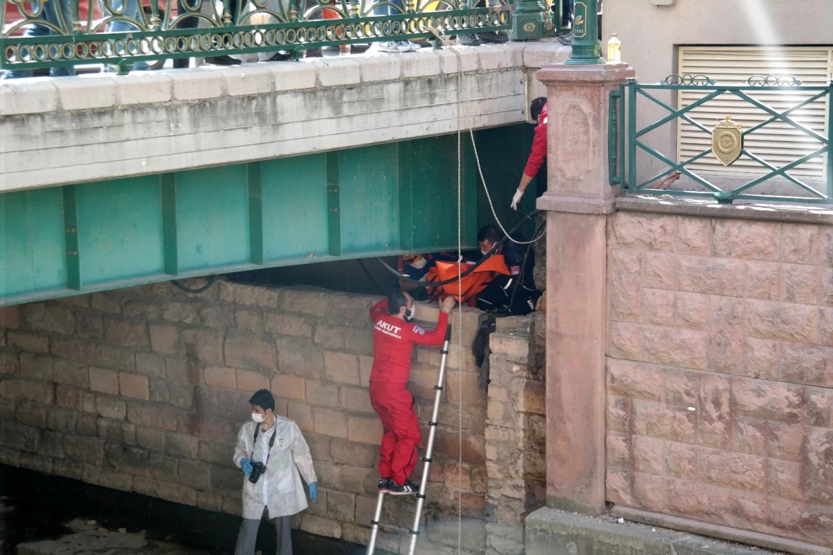Eskişehir\'de köprü altındaki cesedin \'Recep Dayı\'ya ait olduğu iddiası