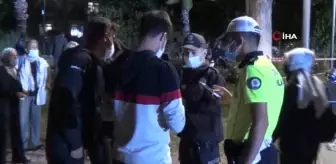 Konser için gelenlere HES ve aşı sorgulaması