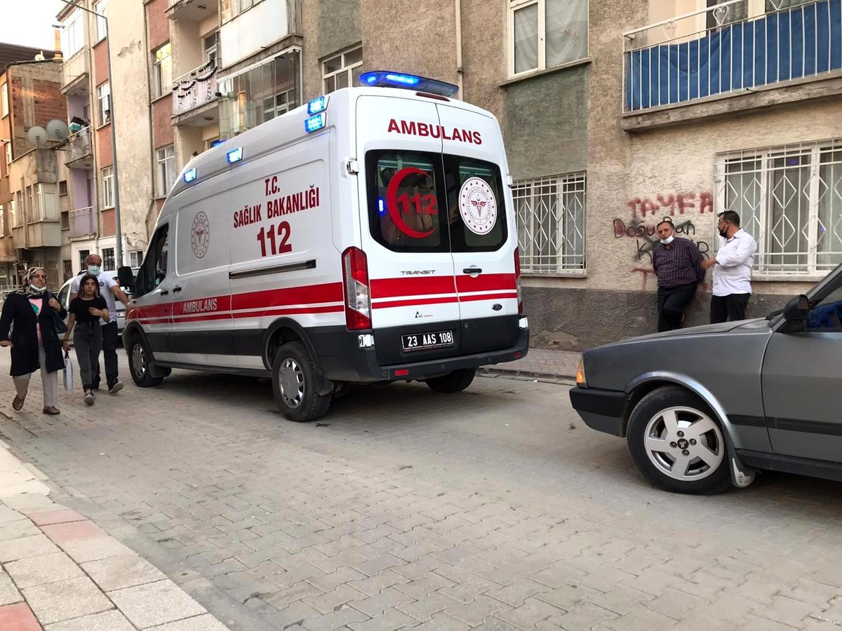 Son dakika: Silahını temizlerken kazara kendini vurdu
