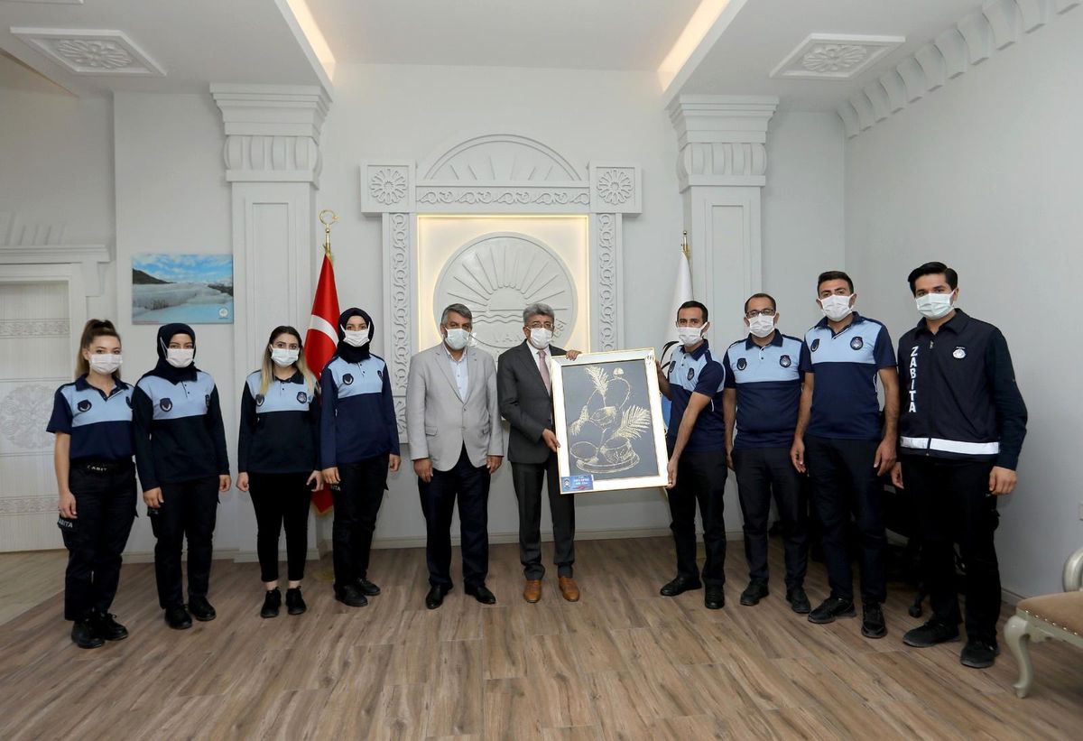 Zabıta Daire Başkanlığından Vali Bilmez\'e "195.yıl" ziyareti
