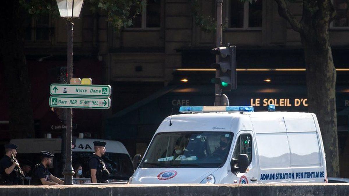 2015 Paris saldırıları davası başladı, zanlı Abdeslam kendisini \'IŞİD\'in askeriyim\' diye tanıttı