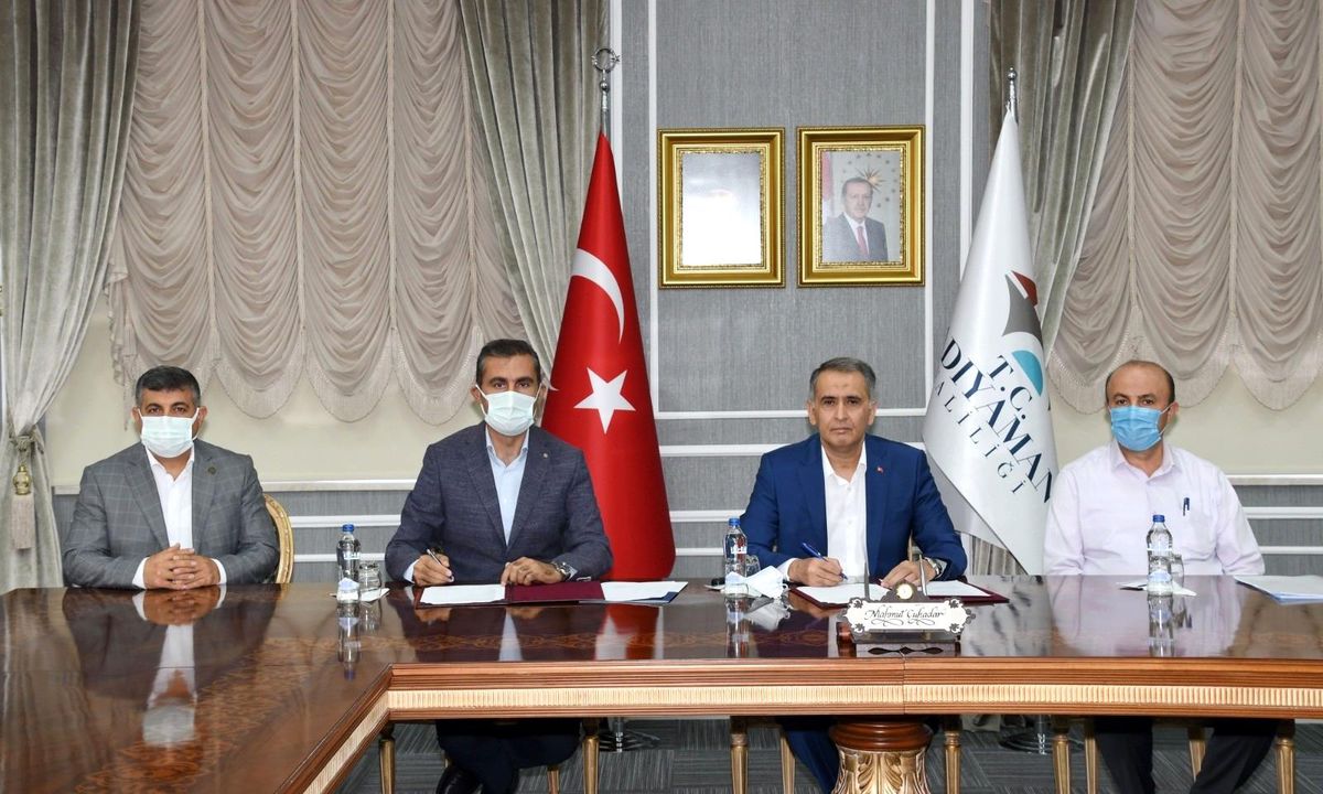 \'Bağımsız Mutlu Gençler" projesinin protokolü imzalandı