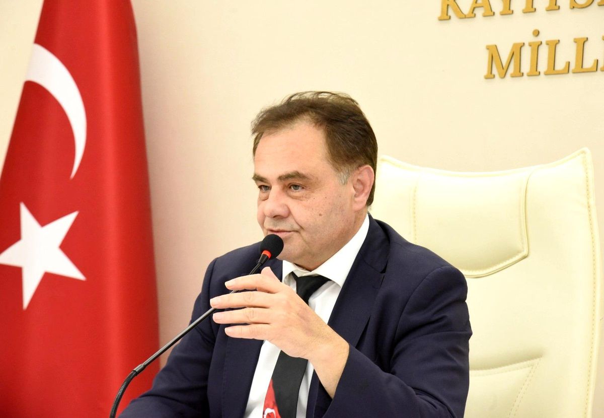 Bilecik\'te bin 700 tonluk asfalt yama çalışmasını tamamlandı
